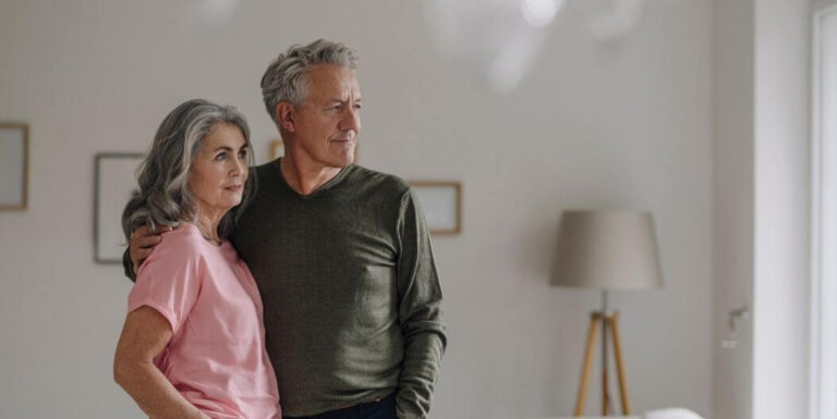 Benefits of a Two-Bedroom Apartment for Senior Couples in a Retirement Community